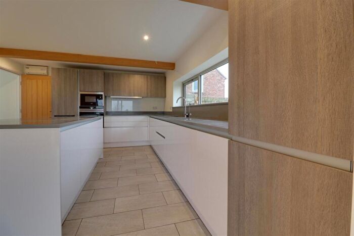 4 Bedroom Detached House For Sale In Tower Hill Barns, Akesmore Lane, Mow Cop, ST7