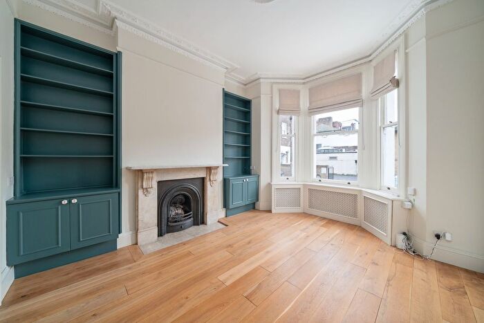 2 Bedroom Flat To Rent In Westcroft Square, Ravenscourt Park, Hammersmith, W6