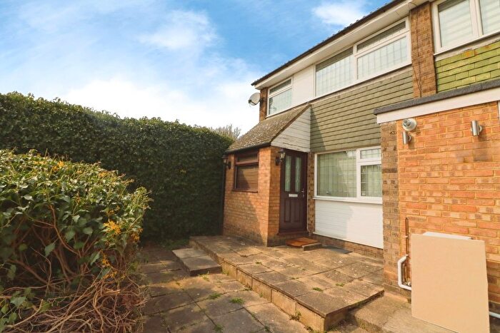 3 Bedroom End Terrace House To Rent In Copperfield, Chigwell, Essex, IG7