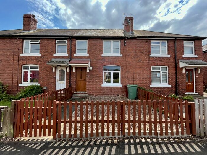 3 Bedroom Town House To Rent In Moorhouse Avenue, Stanley, Wakefield, WF3