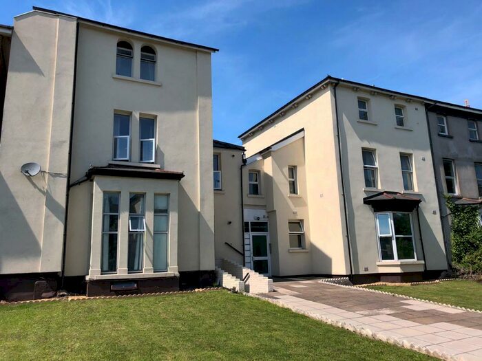 Studio To Rent In Newport Road, Cardiff, CF24