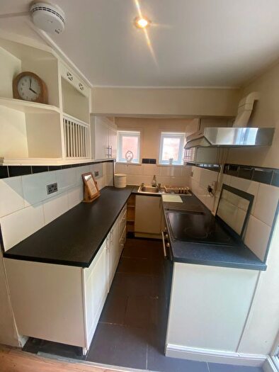 1 Bedroom Flat To Rent In Flat, Church Street, Dudley, DY3