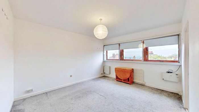1 Bedroom Flat To Rent In Hornsey Lane, Highgate, N6