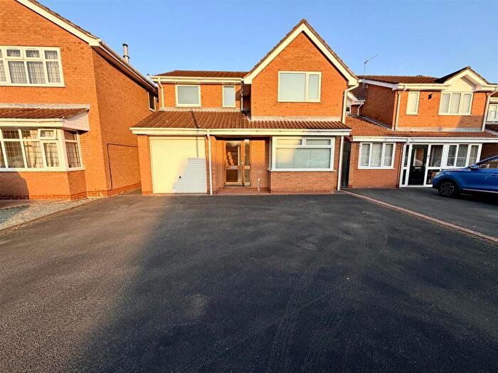 4 Bedroom Detached House For Sale In Choyce Close, Atherstone, CV9