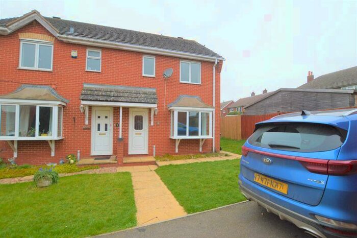 3 Bedroom Semi-Detached House To Rent In Family Home - Available Now, NG33