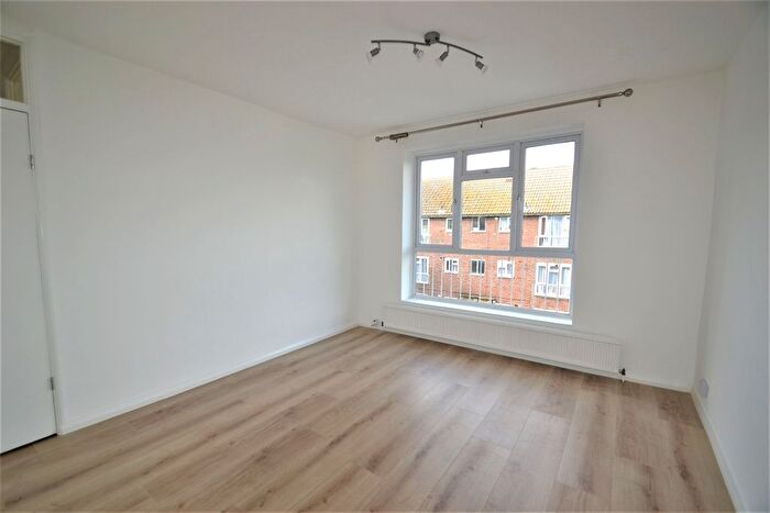 2 Bedroom Flat To Rent In Balaam Street, London, E13