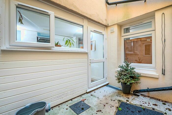 Studio To Rent In Camden Street, Plymouth PL4