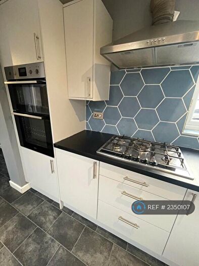 4 Bedroom Semi-Detached House To Rent In Mill Street, Crewe, CW2
