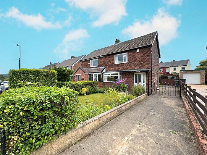 2 Bedroom Semi-Detached House For Sale In Bankfield Avenue, Huddersfield, HD5