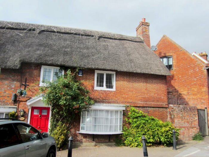 2 Bedroom Semi-Detached House To Rent In High Street, Downton, Salisbury, SP5