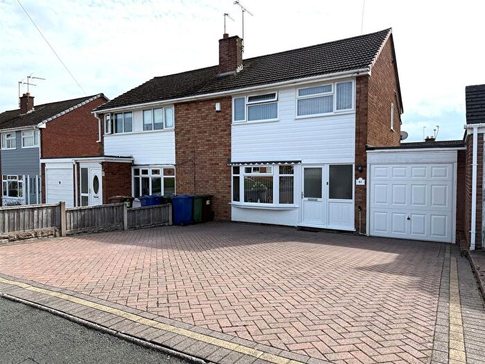 3 Bedroom Semi-Detached House For Sale In Leahall Lane, Brereton, Rugeley, WS15