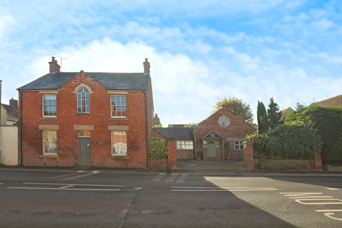 5 Bedroom Detached House For Sale In High Street, Mickleton, Chipping Campden, Gloucestershire, GL55