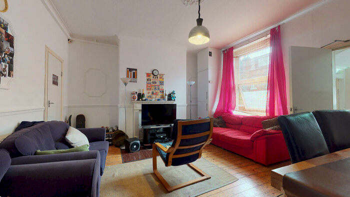 5 Bedroom Terraced House To Rent In Lucas Place, Woodhouse, Leeds, LS6