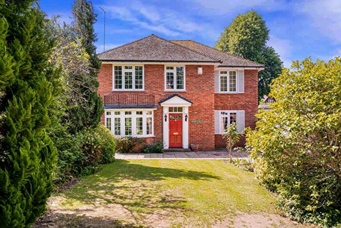 4 Bedroom Detached House For Sale In Ronda, Goring On Thames, RG8