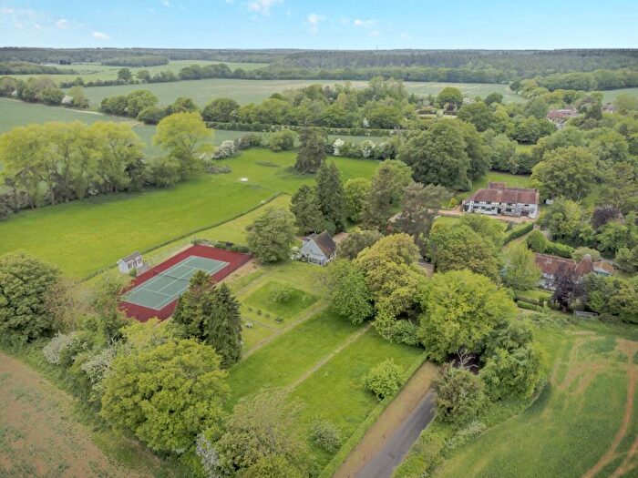 6 Bedroom Equestrian Facility For Sale In Park Gate Road, Elham, Canterbury, Kent, CT4