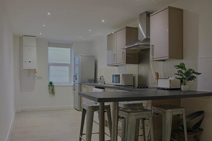 5 Bedroom Flat To Rent In Cumberland Street, Bristol, BS2
