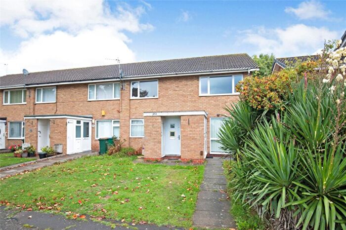 2 Bedroom Maisonette For Sale In Woodway Lane, Coventry, CV2