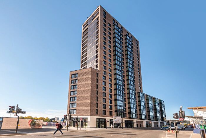 1 Bedroom Flat For Sale In Station Road, London, N17