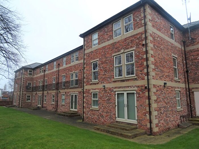 2 Bedroom Flat To Rent In Brook Lodge, Barnsley Road, Wakefield, WF1