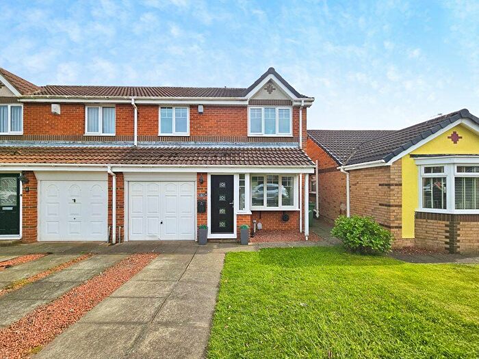 3 Bedroom Semi-Detached House For Sale In Greenfield Drive, Choppington, NE62