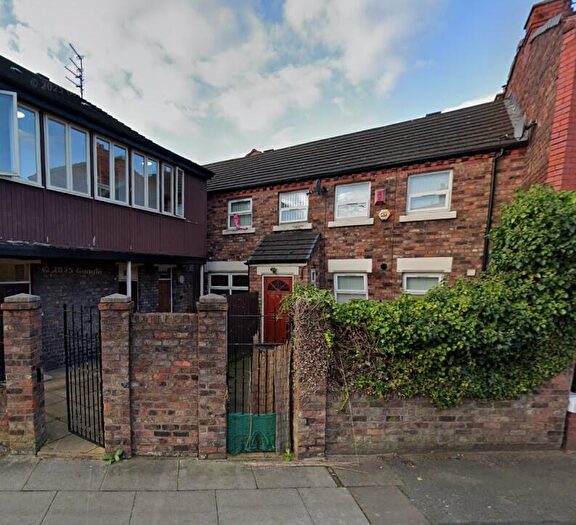 2 Bedroom Terraced House To Rent In Walton Breck Road, Liverpool, Merseyside, L4
