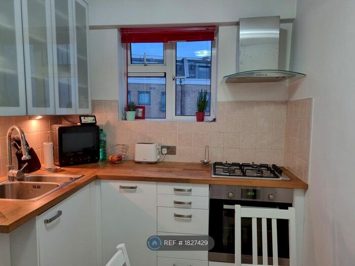 2 Bedroom Flat To Rent In Broughton Road, London, W13