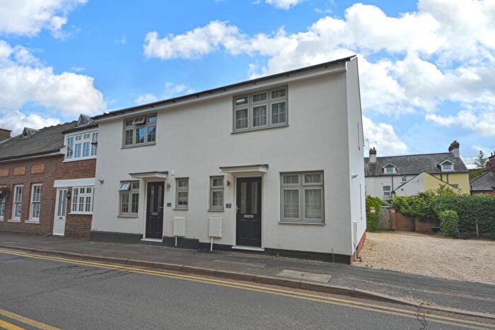 3 Bedroom Terraced House To Rent In Victoria Road, Farnham, Surrey, GU9