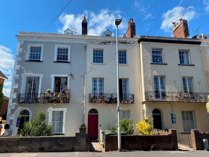 2 Bedroom Flat To Rent In Central, Exeter, EX4
