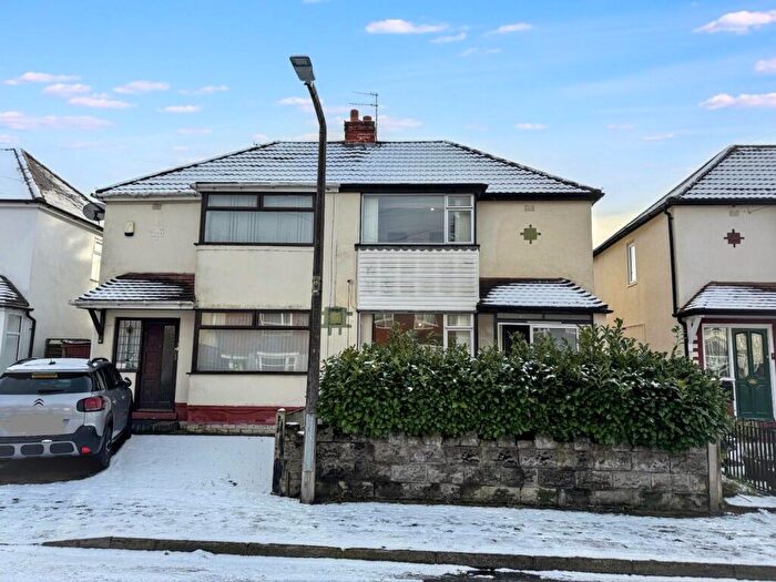 2 Bedroom Semi Detached House For Sale In Griffiths Road, West Bromwich, B71