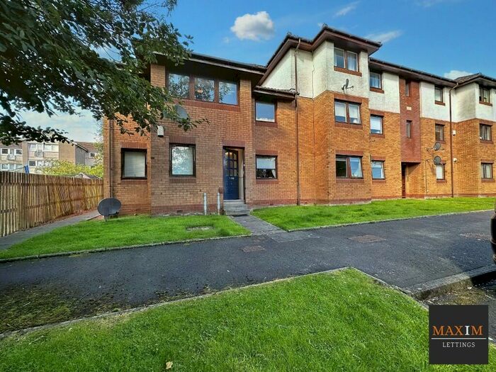 2 Bedroom Flat To Rent In Glanderston Court, Glasgow, G13