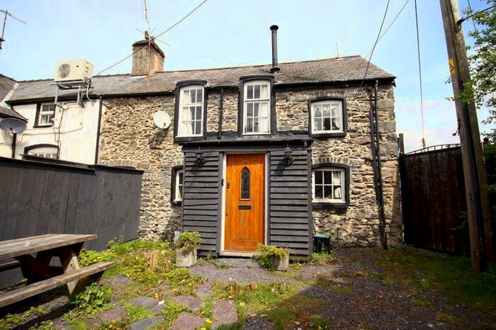 2 Bedroom Cottage For Sale In Llangernyw, Abergele, LL22