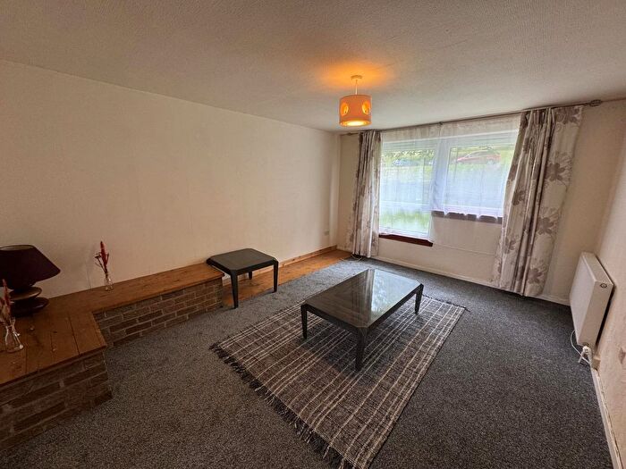 2 Bedroom Flat To Rent In Dundee, DD2