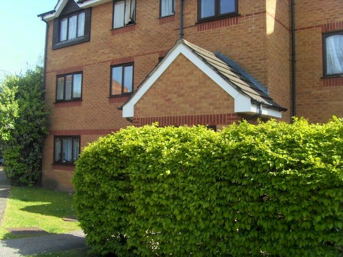 2 Bedroom Flat To Rent In Jack Clow Road, West Ham/Plaistow, E15