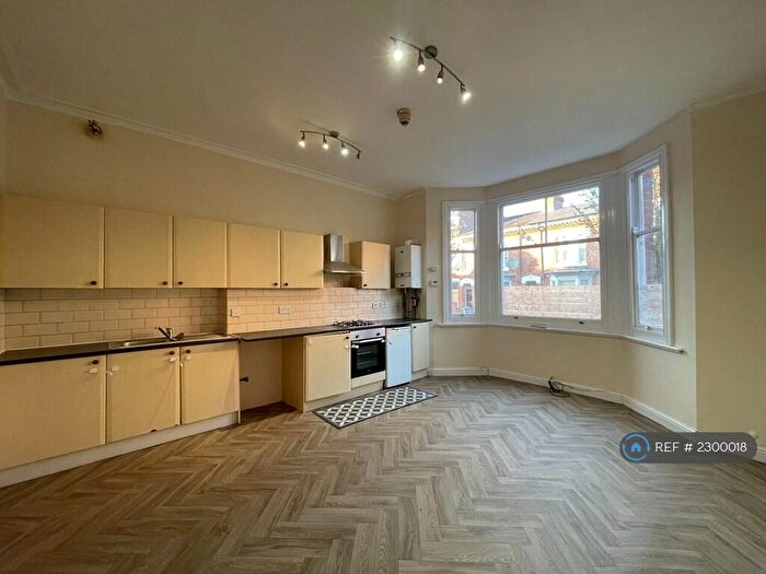 1 Bedroom Flat To Rent In Severn Street, Leicester, LE2