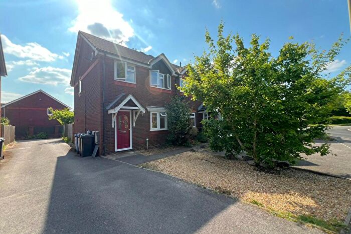 3 Bedroom End Of Terrace House To Rent In Nether Vell-Mead, Church Crookham, GU52