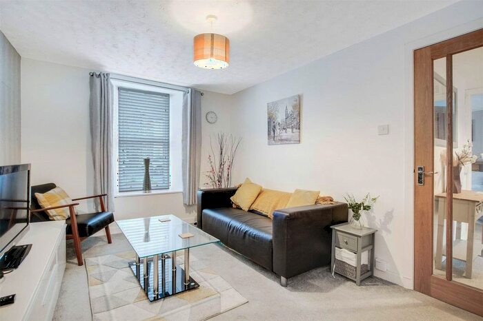 2 Bedroom Flat For Sale In Balkerach Street, Doune, Stirling, FK16