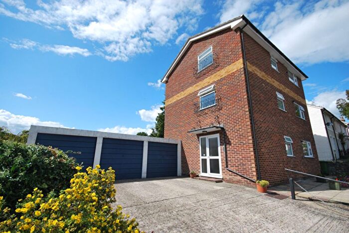 1 Bedroom Flat To Rent In Edward Street, Southborough, Tunbridge Wells, TN4