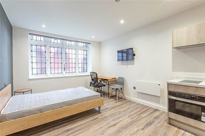 Studio To Rent In College Green, Bristol, BS1