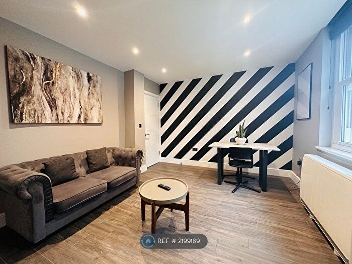 1 Bedroom Flat To Rent In Windsor Court, Brighton, BN1