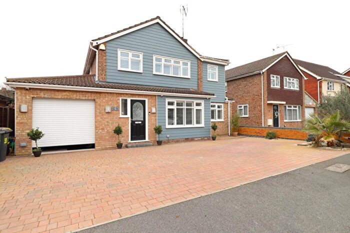 5 Bedroom Detached House For Sale In Shakespeare Avenue, Rayleigh, SS6