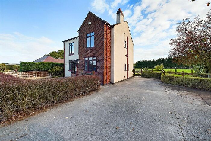 4 Bedroom Detached House To Rent In Warrington Road, Croft, Warrington, WA3