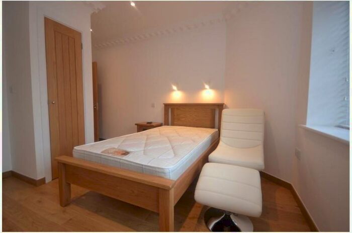 Studio To Rent In Whitley Street, Reading, RG2