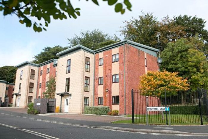 2 Bedroom Flat To Rent In Brownhill View, Rochdale, Greater Manchester, OL12