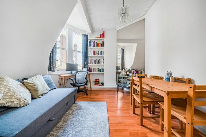 1 Bedroom Flat To Rent In Lanark Road, London, W9