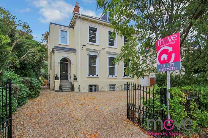 6 Bedroom Detached House To Rent In Sydenham Road North, Cheltenham, GL52