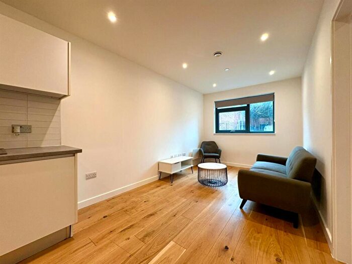 1 Bedroom Apartment To Rent In Windmill Street, Birmingham, B1