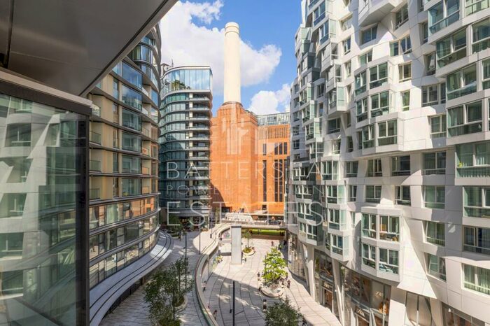 2 Bedroom Apartment To Rent In L-, Electric Boulevard, Battersea, SW11