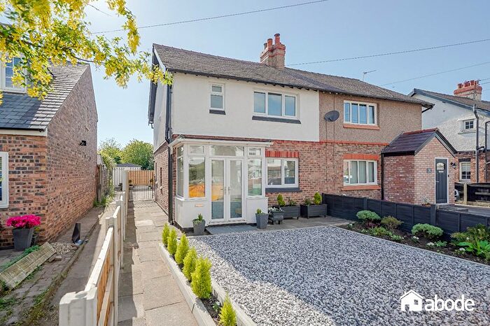 3 Bedroom Semi-Detached House For Sale In Flaxfield Road, Formby, Liverpool, L37