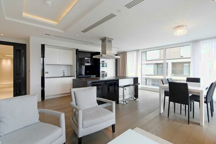 3 Bedroom Flat To Rent In Kensington High Street, London, W14