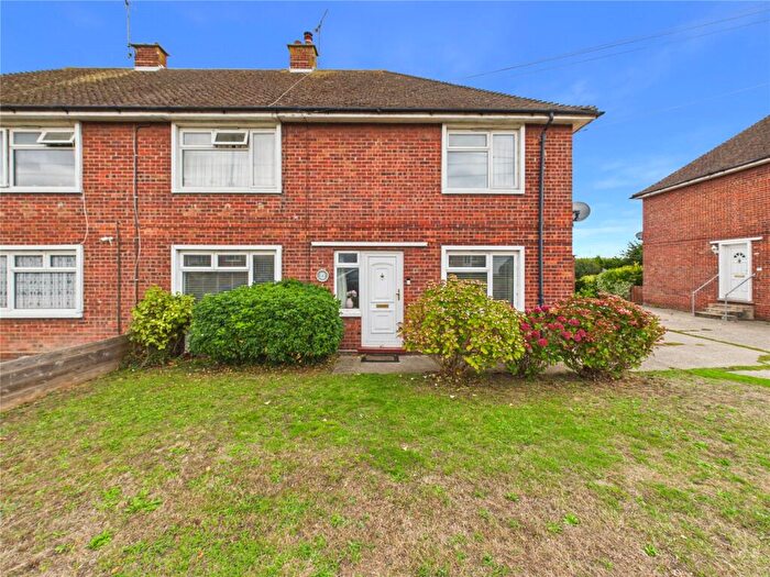 2 Bedroom Maisonette For Sale In Waldegrave Way, Lawford, Manningtree, CO11